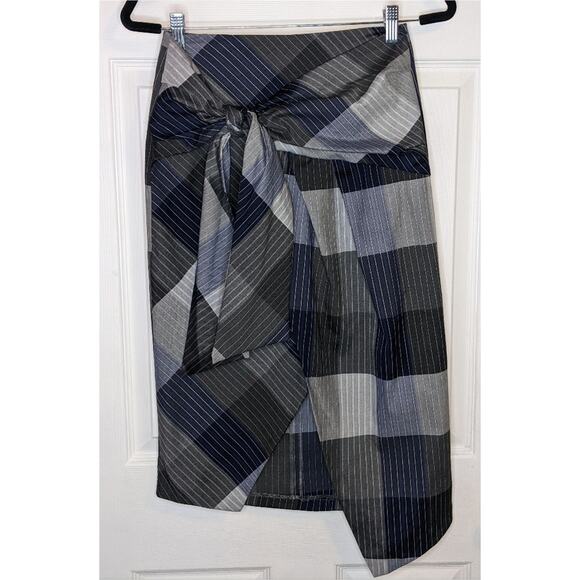 Zara Trafaluc Grey & Blue Plaid Asymmetrical Side Tie Dark Academia Skirt XS - Picture 3 of 13